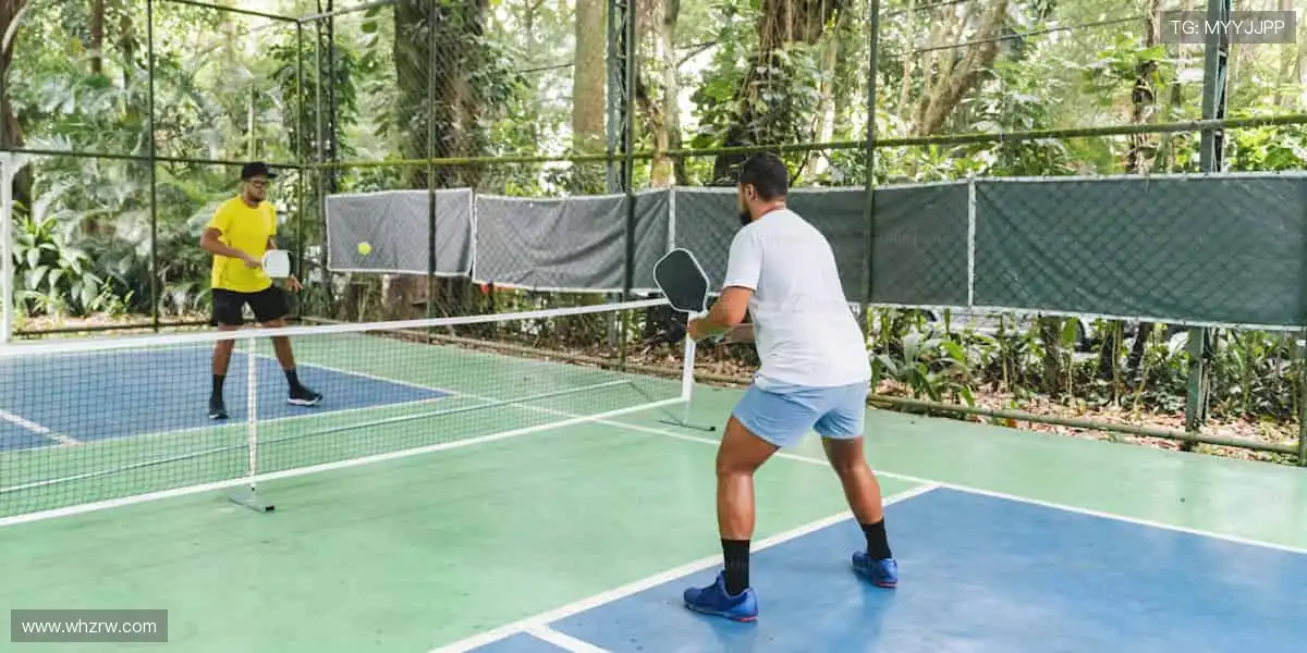 从球鞋到纪念衫,每一件都是热爱的勋章!👟